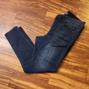 Democracy Blue Straight Leg Jeans with Classic Style